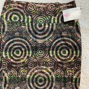LuLaRoe Cassie size Med